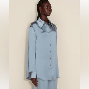 Holzweiler NWT Plum Satin Shirt Blue Sz Medium Minimalist Office Workwear Luxury